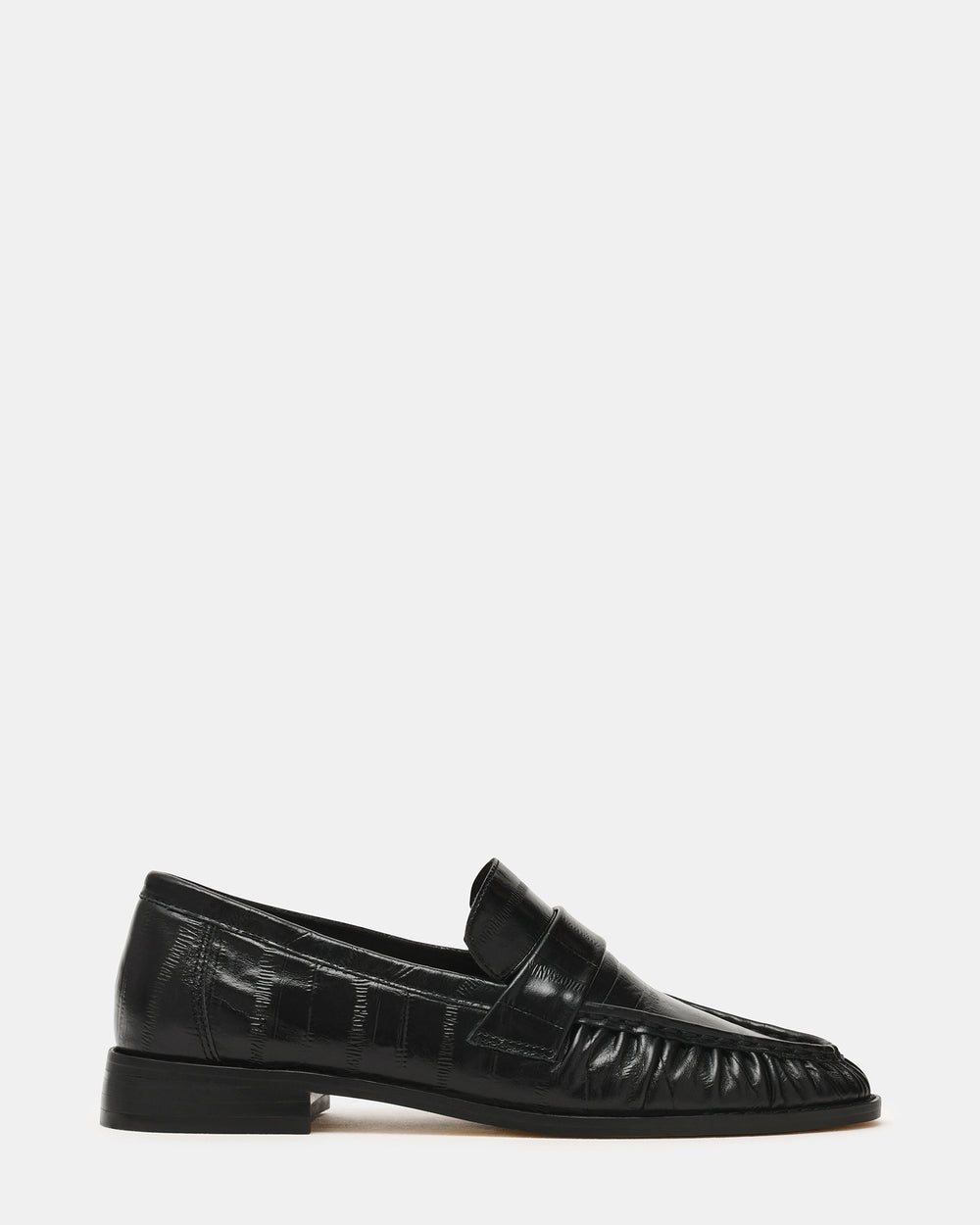 RONIE Black Eel Scrunched Women's Loafer | Steve Madden